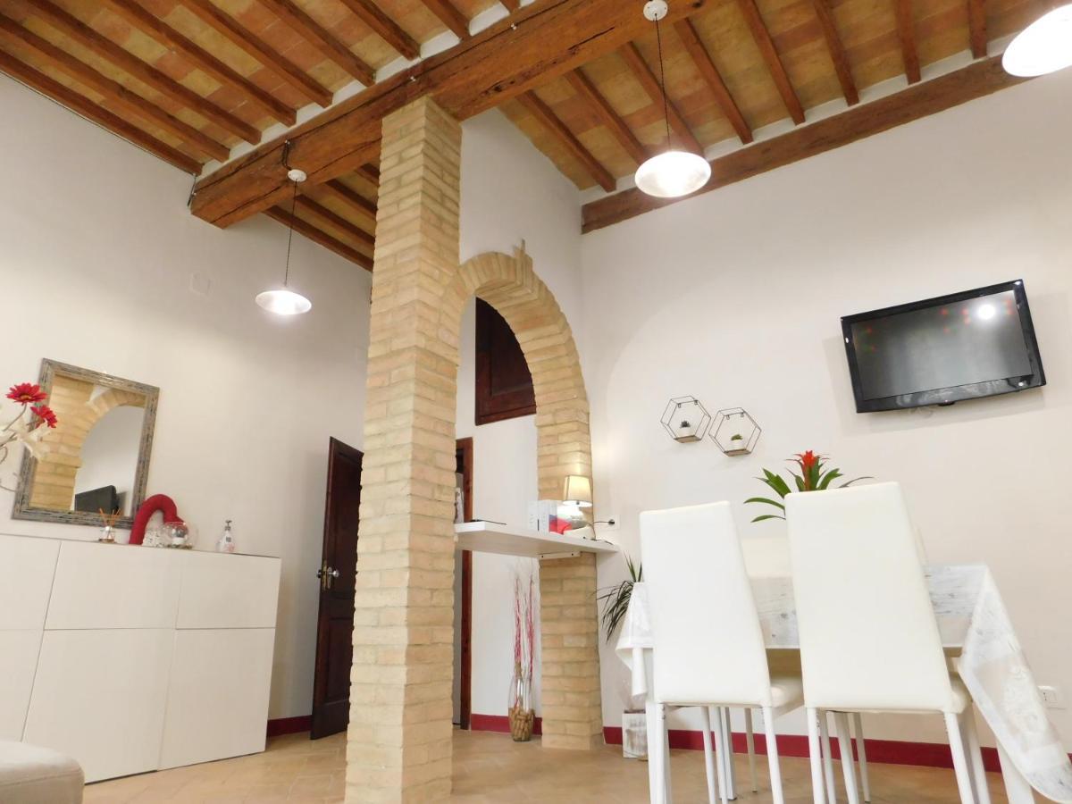 Otello Guest House Montalcino Buitenkant foto