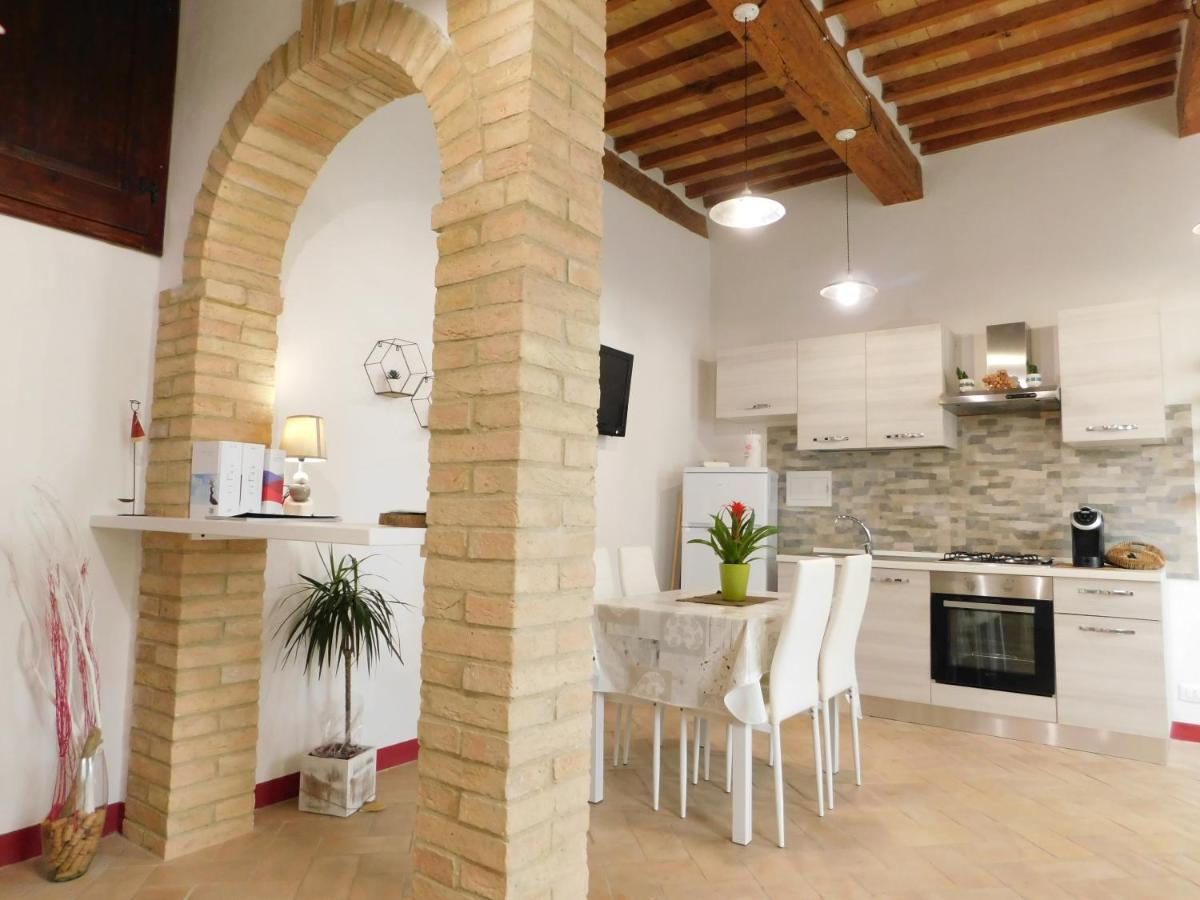 Otello Guest House Montalcino Buitenkant foto